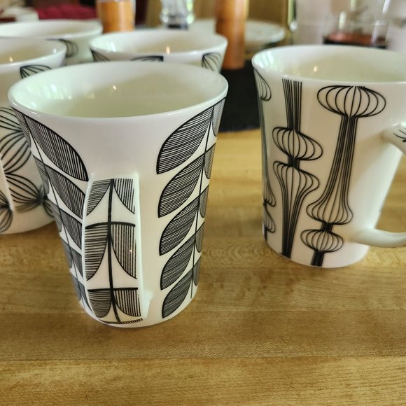 5 Coffee Mugs Black and White Modern Graphic Design 10 oz Kitchen Details - Picture 2 of 8